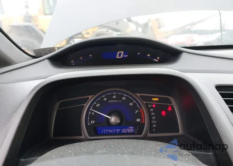 2010 Honda Civic Lx z USA, uszkodzony, nr VIN 2HGFA1F57AH572049